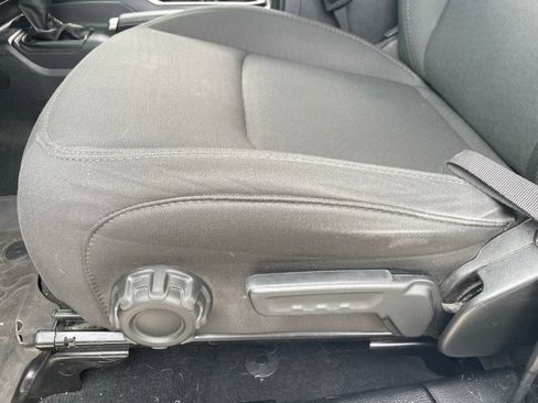 Used 2023 Jeep Wrangler Unlimited image 4