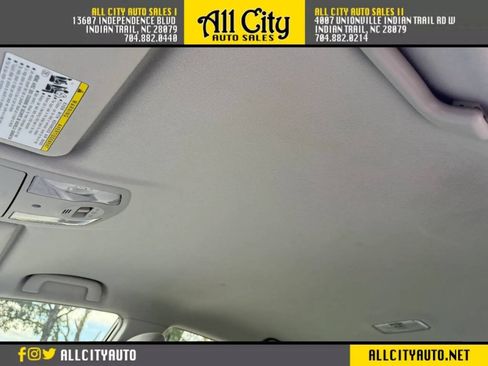 Used 2012 Toyota Prius Three FWD image 37