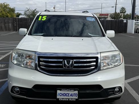 Used 2015 Honda Pilot Touring image 2