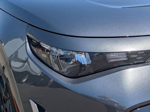 Certified 2023 Kia Soul EX FWD image 10