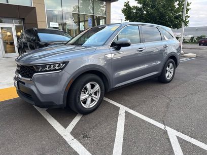 Used 2023 Kia Sorento LX