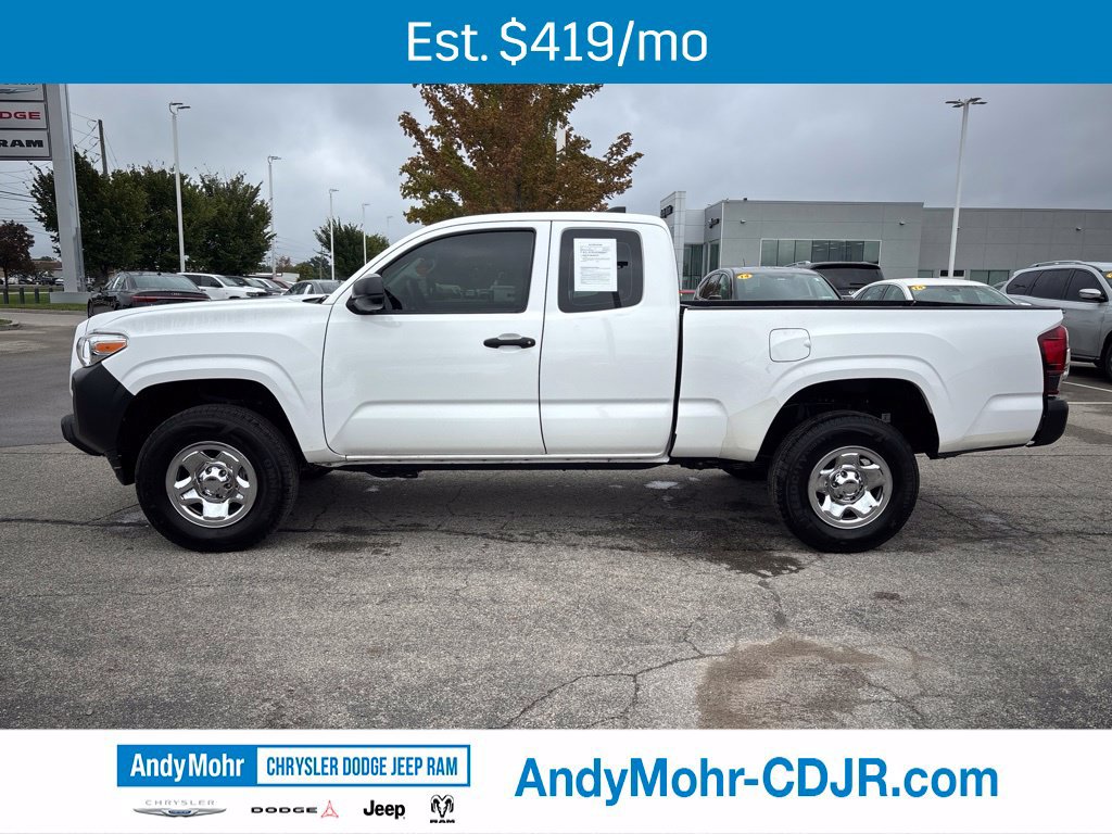 Used 2018 Toyota Tacoma SR AWD/4WD image 4