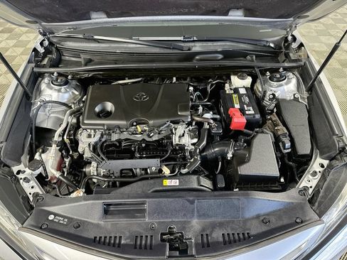 Used 2019 Toyota Camry XSE FWD image 35