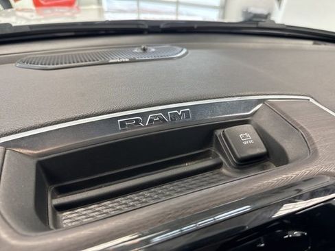 Used 2025 RAM 1500 Laramie image 57