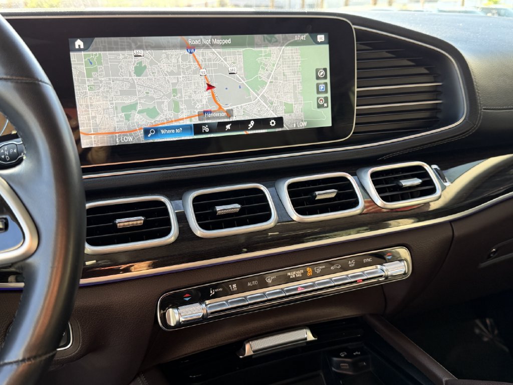 Used 2022 Mercedes-Benz GLS 450 4MATIC image 28