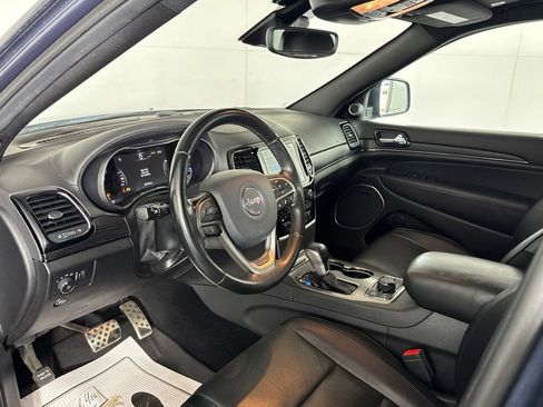 Used 2020 Jeep Grand Cherokee High Altitude AWD/4WD image 9