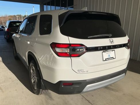 New 2025 Honda Pilot EX-L image 22