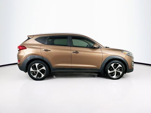 Used 2016 Hyundai Tucson Limited FWD image 10