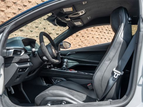 New 2025 Lotus Emira image 18