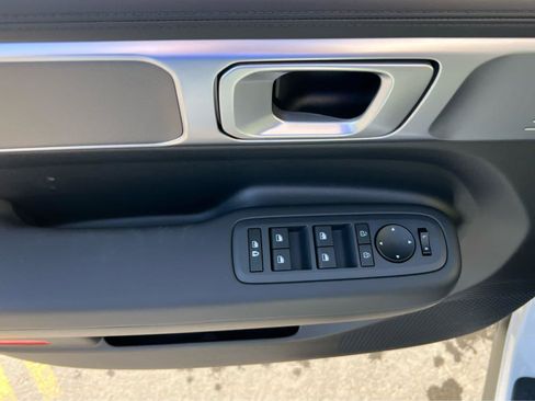 New 2026 Hyundai Santa Fe SE AWD/4WD image 28