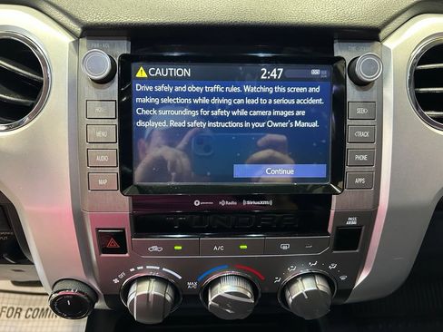 Used 2020 Toyota Tundra SR5 w/ SR5 Leather Package AWD/4WD image 18