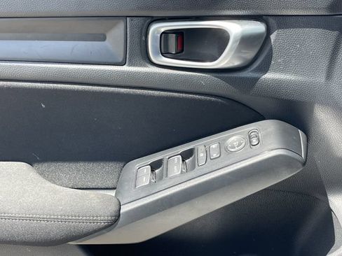 Certified 2024 Honda Civic Sport image 22