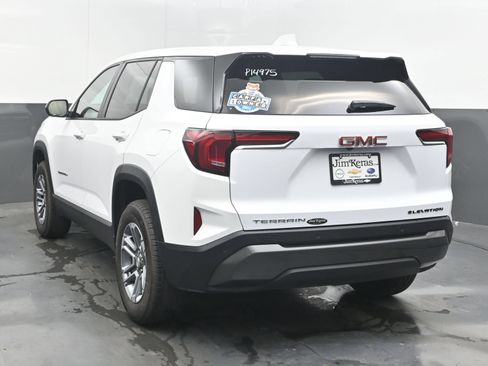 Used 2026 GMC Terrain Elevation FWD image 8