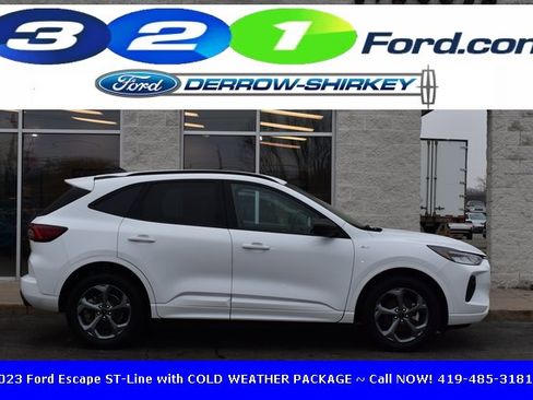 Used 2023 Ford Escape ST-Line image 3