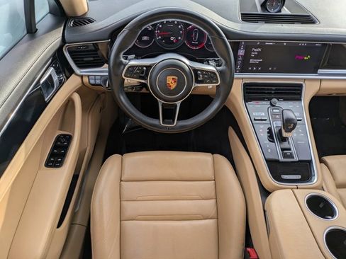 Used 2018 Porsche Panamera 4 image 13