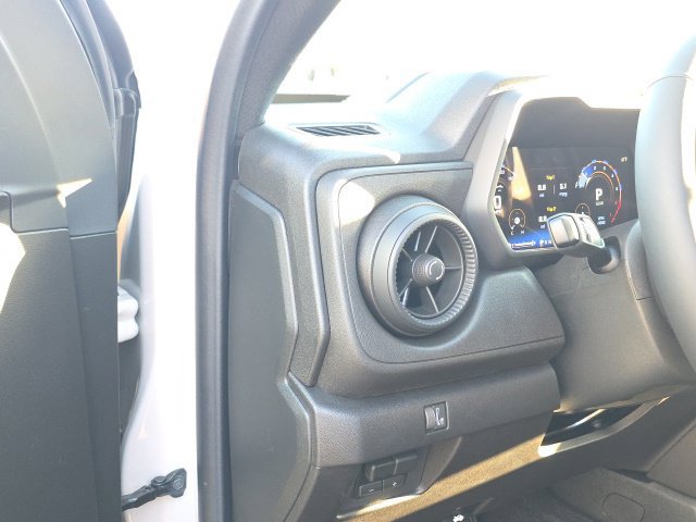 New 2026 Chevrolet Colorado Trail Boss AWD/4WD image 17