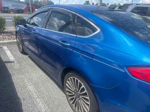 Used 2017 Ford Fusion SE FWD image 10