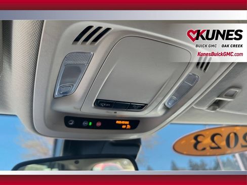 Used 2023 Buick Envision Preferred FWD image 31