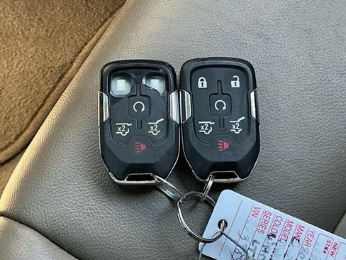 Used 2019 Chevrolet Tahoe LT AWD/4WD image 26
