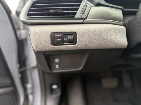 Used 2019 Honda Accord LX image 16