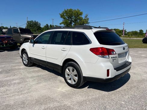 Used 2012 Subaru Outback 3.6R Limited AWD/4WD image 6