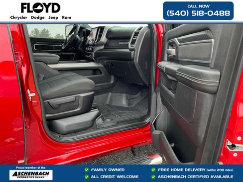 Used 2025 RAM 2500 Big Horn w/ Safety Group AWD/4WD image 30