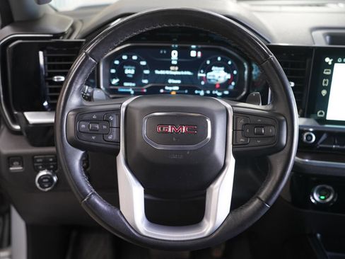 Used 2022 GMC Sierra 1500 SLT image 12
