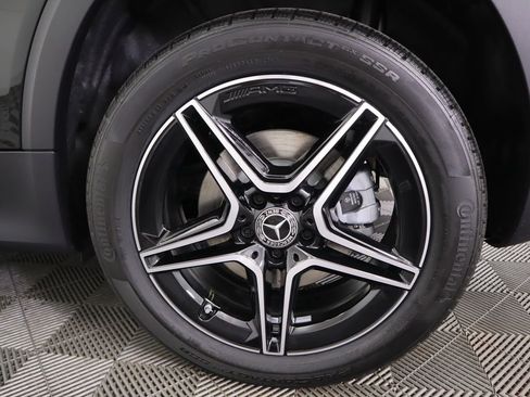 New 2026 Mercedes-Benz GLB 250 image 32