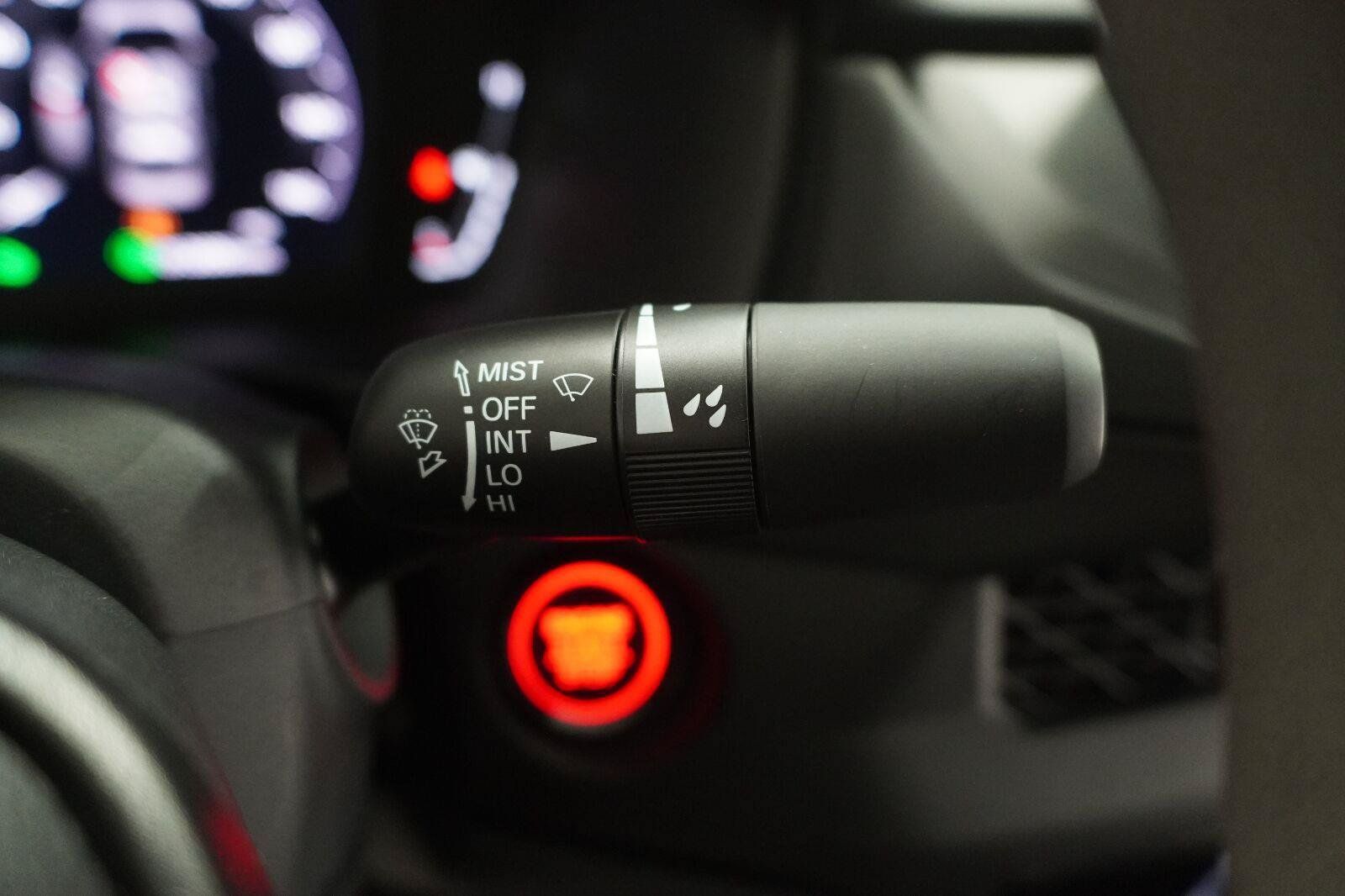 Used 2025 Honda Accord LX image 11