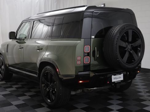 Certified 2026 Land Rover Defender 110 X-Dynamic SE AWD/4WD image 15