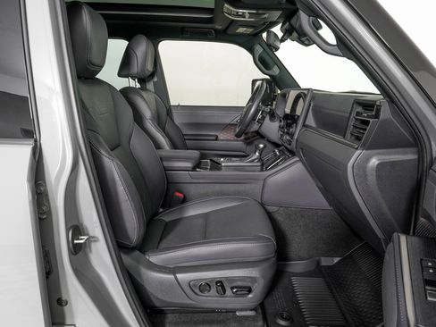 Used 2025 Lexus GX 550 550 Luxury+ image 10