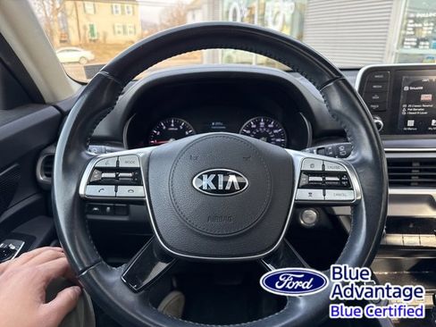 Used 2020 Kia Telluride S w/ S 8 Passenger Seating Package image 12