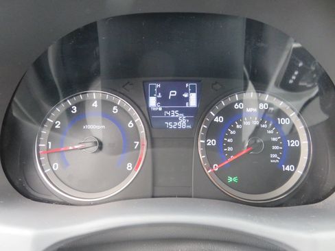 Used 2017 Hyundai Accent Value Edition image 15