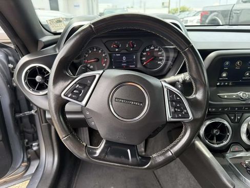 Used 2019 Chevrolet Camaro LT RWD image 27