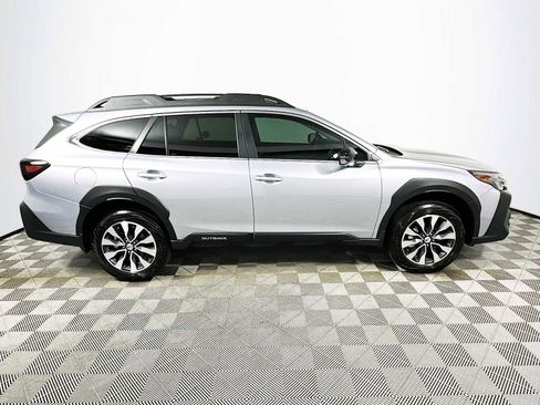 New 2025 Subaru Outback Limited image 8