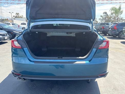 Used 2026 Toyota Camry SE w/ Convenience Package FWD image 15