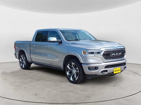 Used 2022 RAM 1500 Limited AWD/4WD image 3
