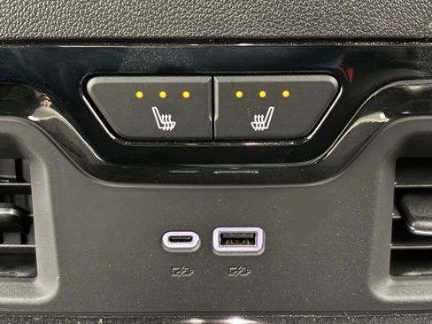 New 2026 GMC Sierra 1500 AT4 w/ AT4 Premium Package image 8