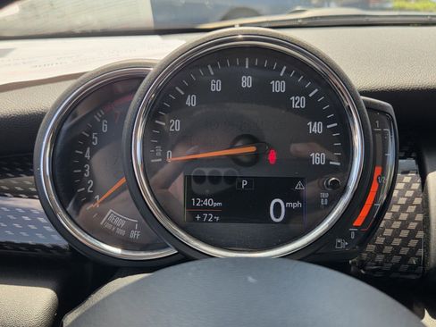 Used 2018 MINI Cooper S image 31