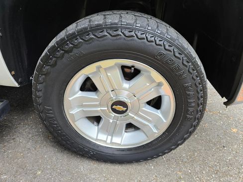 Used 2013 Chevrolet Silverado 1500 LT AWD/4WD image 10