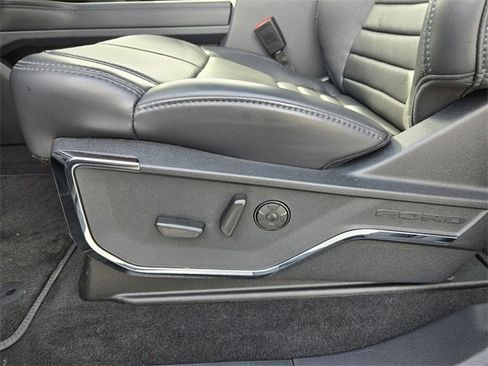 Certified 2025 Ford F450 Platinum image 19