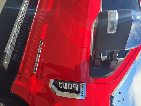 Used 2019 Ford F250 Lariat w/ Lariat Ultimate Package AWD/4WD image 7