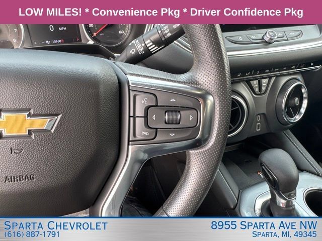 Used 2024 Chevrolet Blazer LT w/ Convenience Package FWD image 22