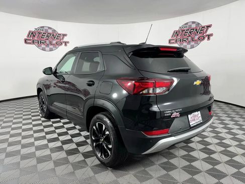 Used 2023 Chevrolet TrailBlazer LT w/ Convenience Package AWD/4WD image 5