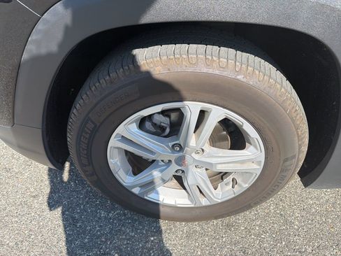 Used 2021 GMC Terrain SLE w/ Driver Convenience Package AWD/4WD image 11