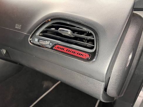 Used 2023 Dodge Challenger SRT Hellcat image 27