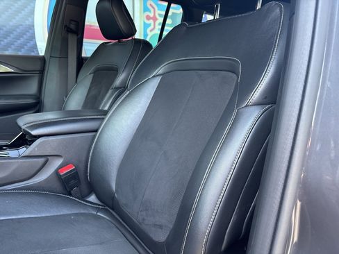 Used 2022 Jeep Grand Cherokee Altitude image 28