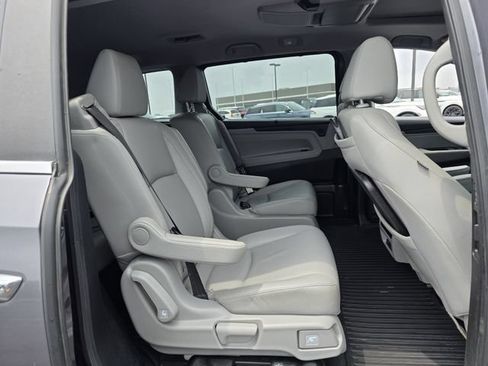 Used 2019 Honda Odyssey EX-L image 31