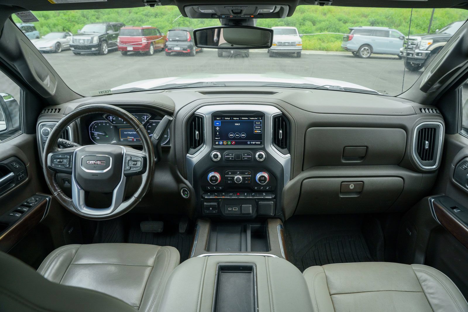 Used 2020 GMC Sierra 1500 SLT w/ SLT Premium Plus Package AWD/4WD image 31
