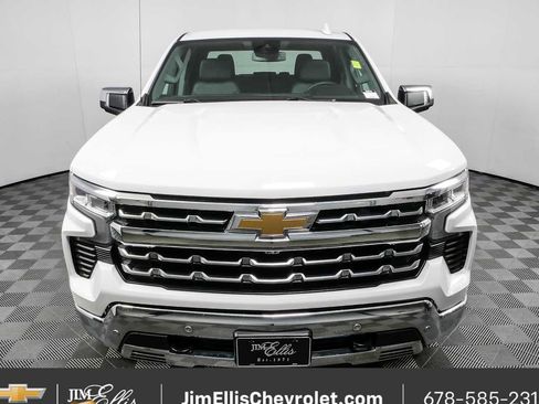 Used 2022 Chevrolet Silverado 1500 LTZ AWD/4WD image 26
